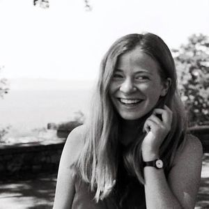 Meet your Posher, Liz